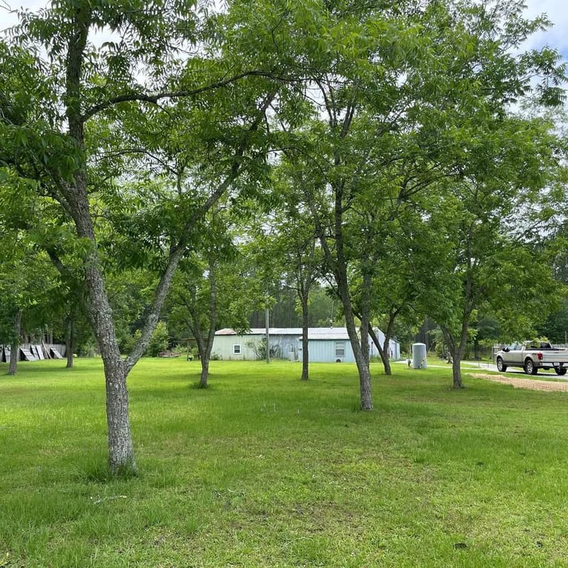 Lots & Land-Other in Adel