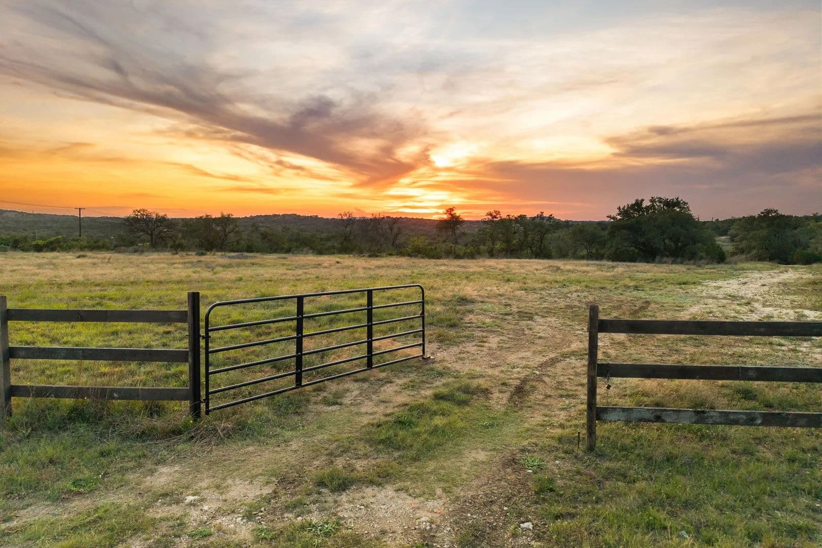 25.01 Acres of Land for Sale in Johnson City, Texas - Johnson City, Texas, 78636