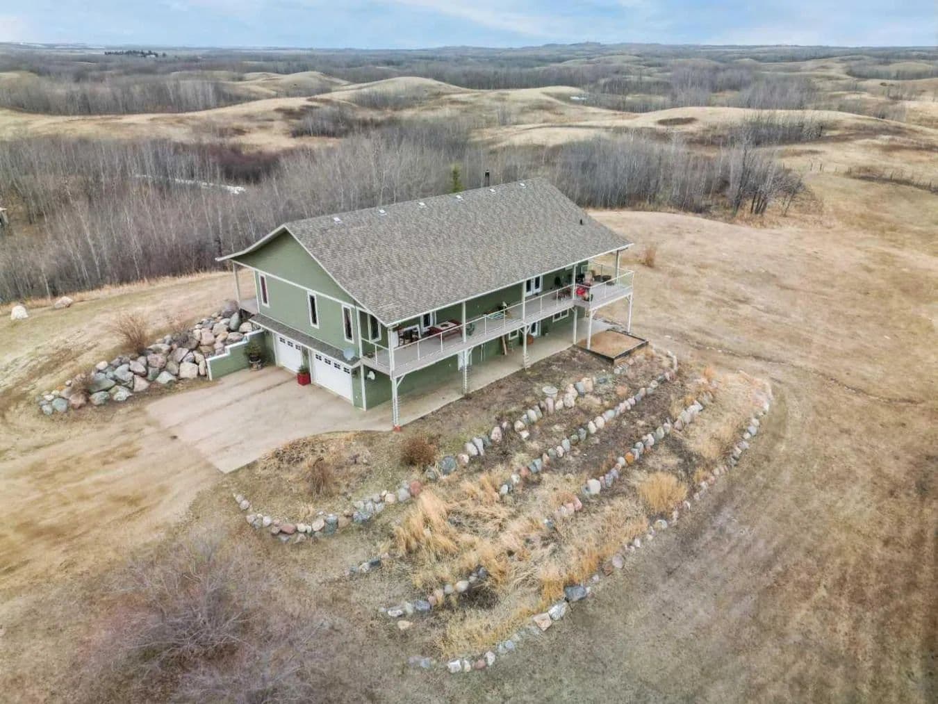 19472 Township Road 355 - Canada
