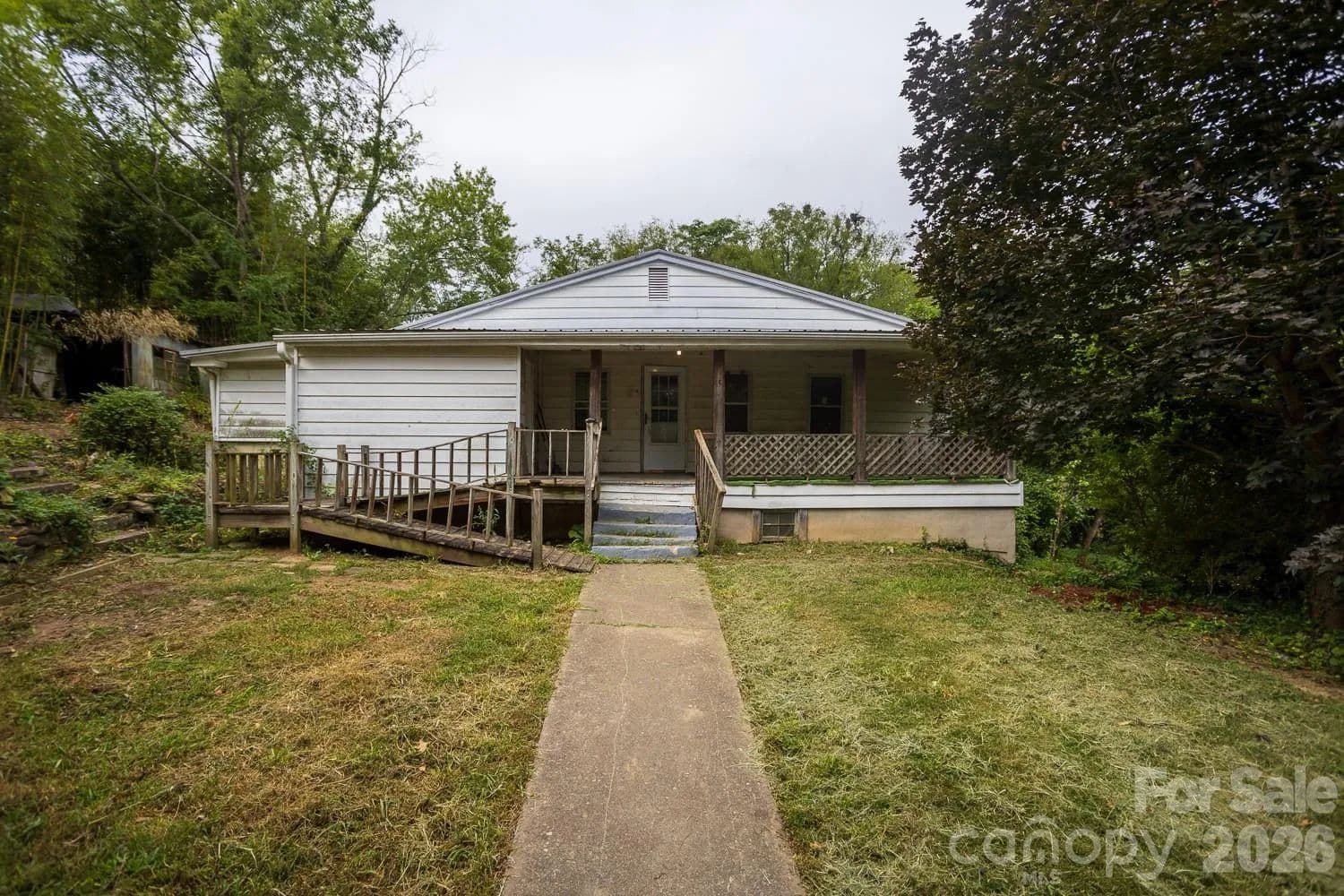 0.95 Acres of Land for Sale in Asheville, NC - Asheville, North Carolina, 28803