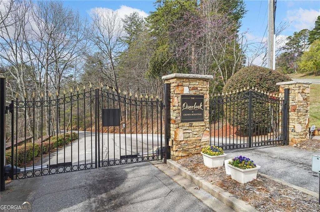 1.32 Acres of Land for Sale in Dahlonega, GA - Dahlonega, Georgia, 30533
