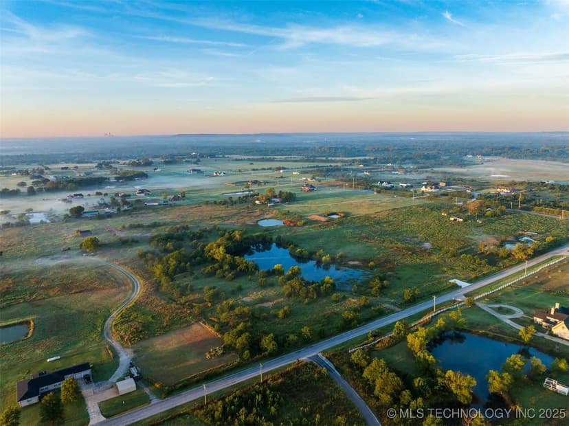 Property from 10 E 126th Street - KW