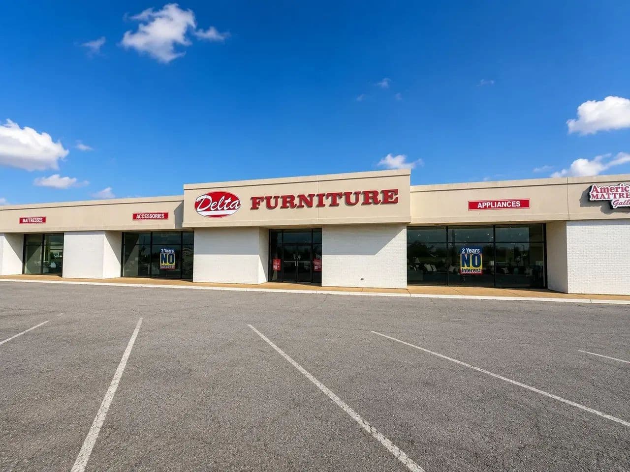 Newly Renovated Commercial Showroom & Warehouse on State Street! - Clarksdale, Mississippi, 38614