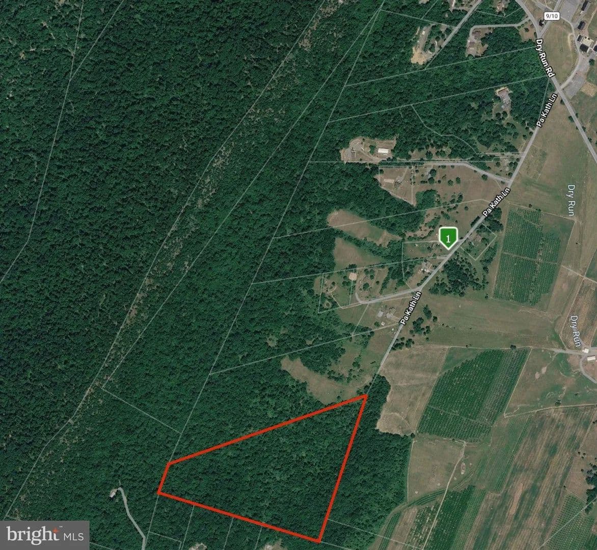 Lots & Land-Other in MARTINSBURG - Martinsburg, West Virginia, 25403