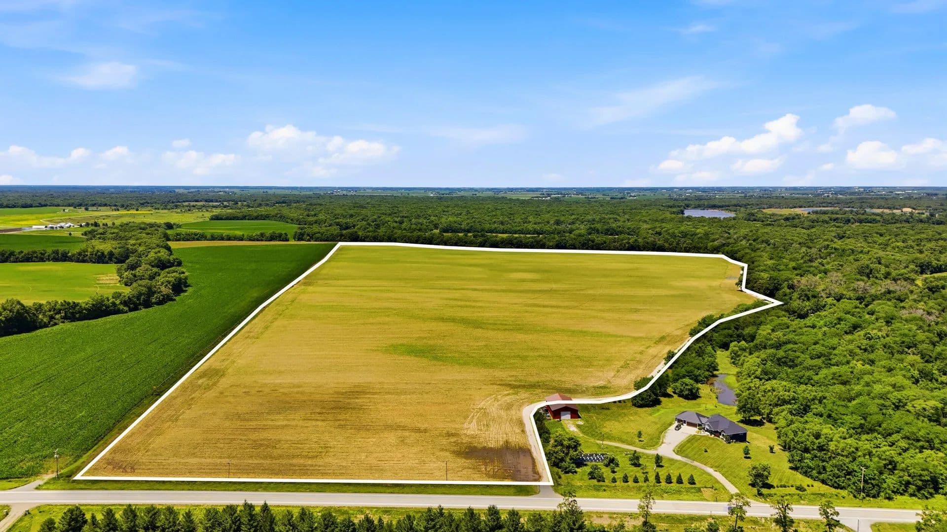 123.69 Acres of Land for Sale in Moscow, Iowa - Moscow, Iowa, 52761