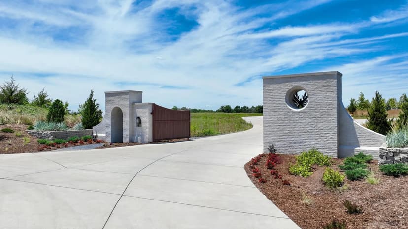 Property from 12754 E Canongate Cir - KW