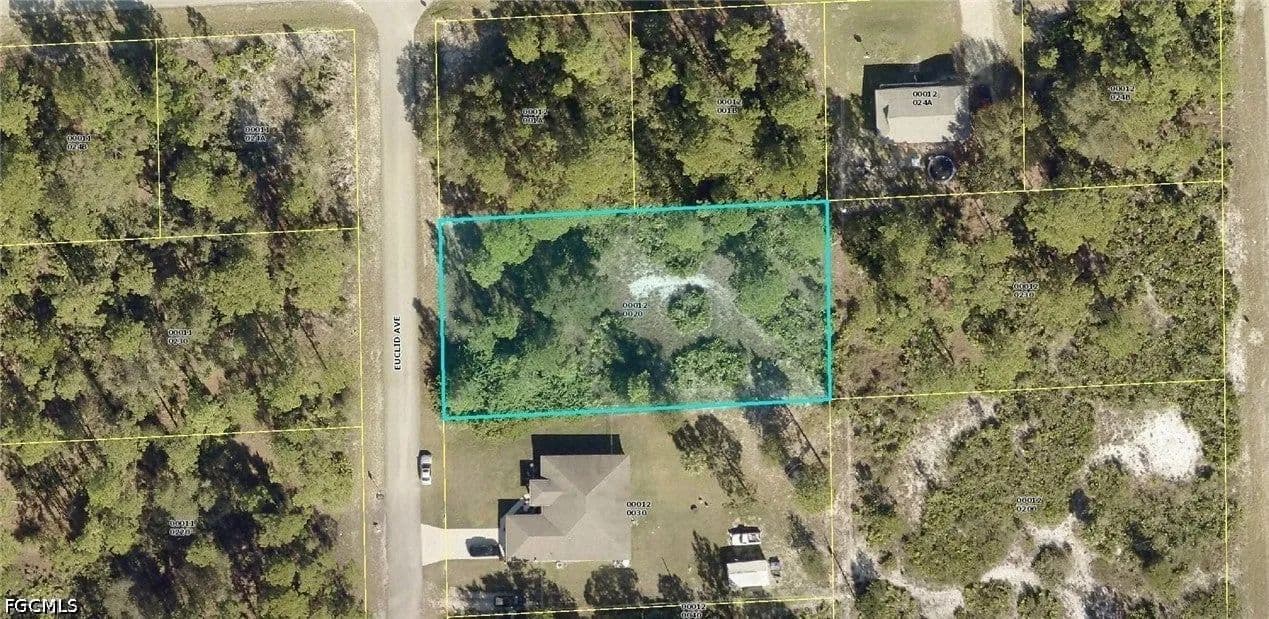 Lots & Land-Other in Lehigh Acres - Lehigh Acres, Florida, 33972