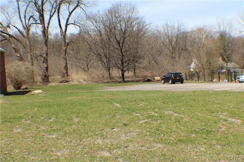 Lots & Land-Other in Chittenango