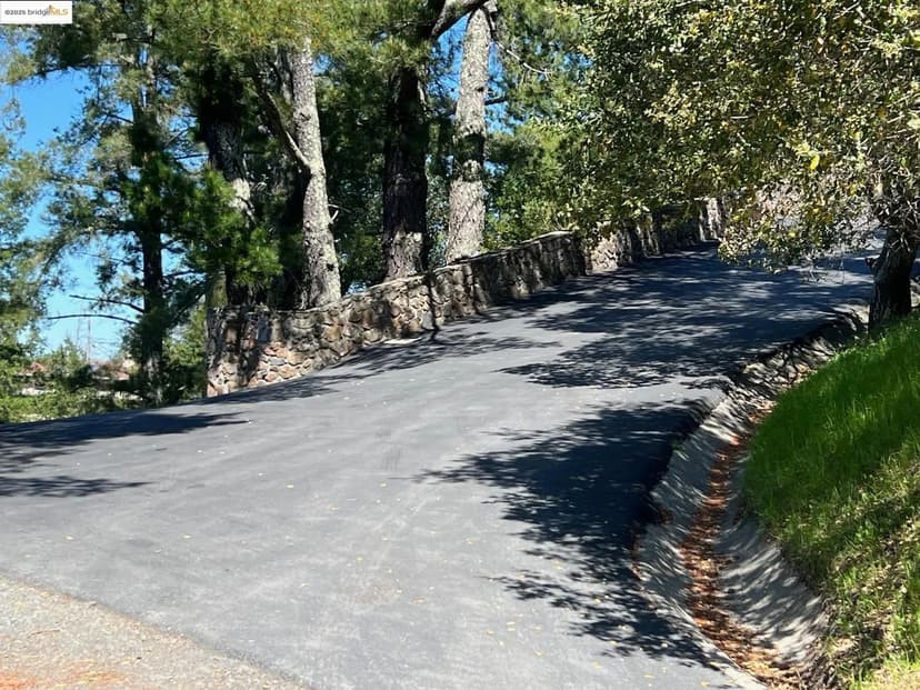 Vacant Land in Orinda