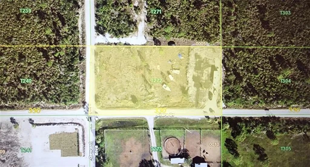 Vacant Land in Punta Gorda - Punta Gorda, Florida, 33982