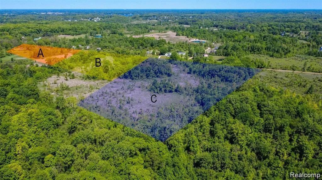 9.73 Acres of Land for Sale in Oakland County, Michigan - Michigan, 48462