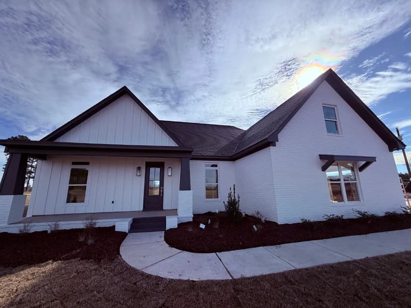 Excutive New Construction | 2 acres| West Lincoln School District| Lincoln County| MS 