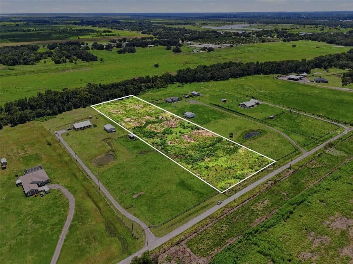 7.03 Acres of Land for Sale in FORT MEADE, FL - Fort Meade, Florida, 33841