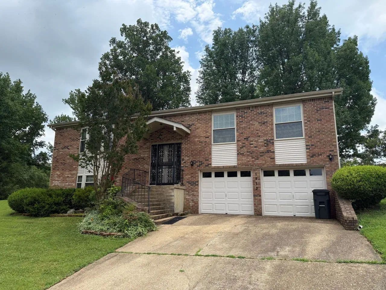 4-Bedroom Home in Quiet Subdivision of Poplar Bluff - Poplar Bluff, Missouri, 63901