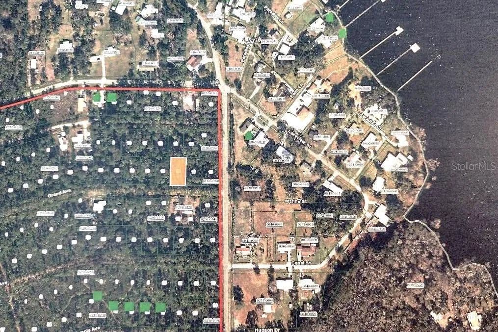 Vacant Land in Crescent City - Crescent City, Florida, 32112