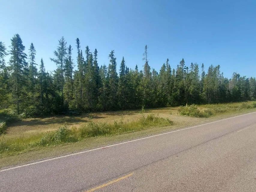 Land -Single Family Acreage in Kinross - Kinross, Michigan, 49752
