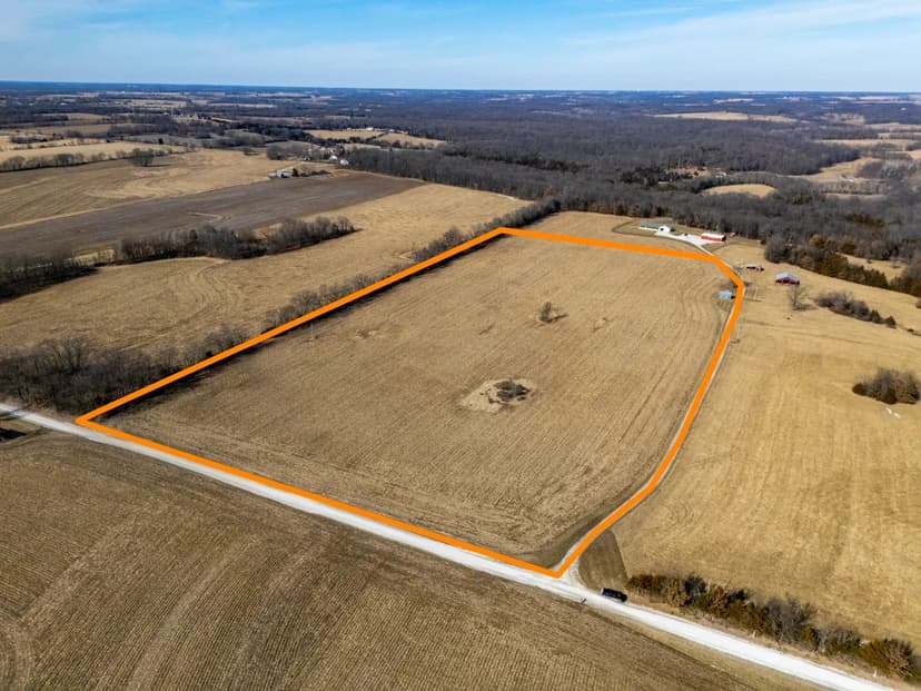 20± Acre Farm with Outbuildings & Potential Build Sites - Lincoln County