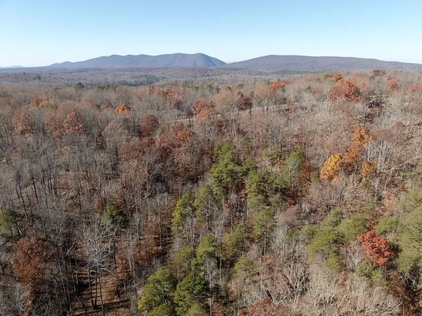 5.57 acres of residential and recreational land in Pittsylvania County, VA!