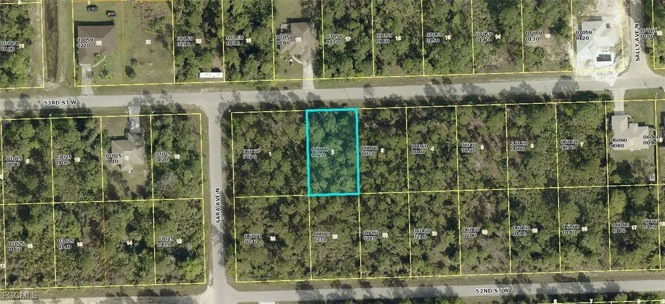 Lots & Land-Other in Lehigh Acres - Lehigh Acres, Florida, 33971