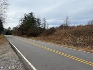 Lots & Land-Other in North Wilkesboro - North Wilkesboro, North Carolina, 28659