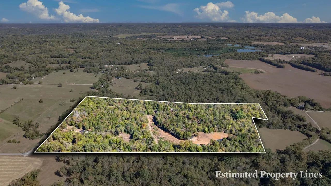 41 Acres of Middle TN Possibilites! - Columbia, Tennessee, 38401
