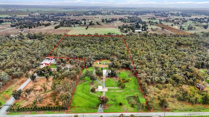 Vacant Land in Herald