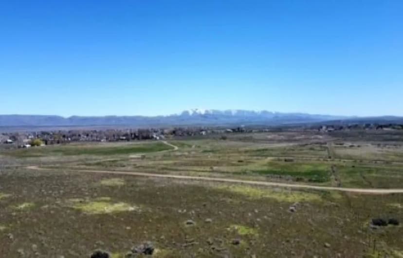 Land -Single Family Acreage in Mountain Home