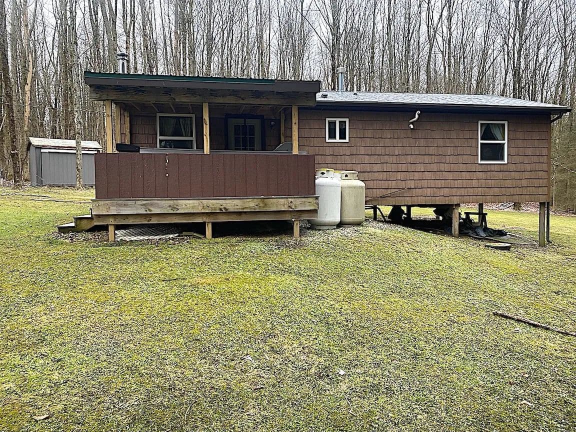 Cabin on 4 acres bordering State Land in West Almond NY 7523 Miller Rd - Almond, New York, 14804