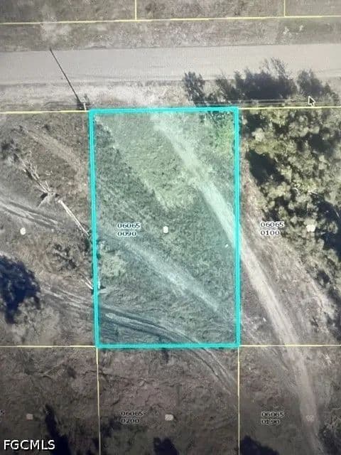 0.25 Acres of Land for Sale in Lehigh Acres, FL - Lehigh Acres, Florida, 33976