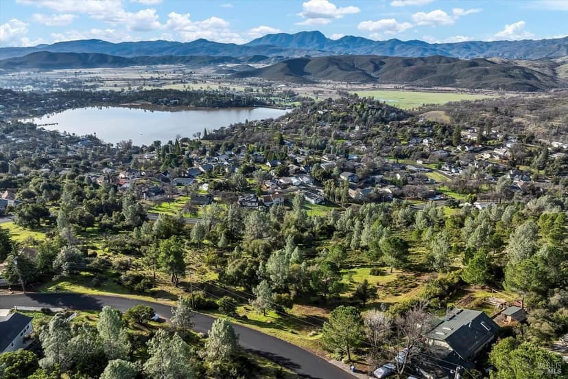 Vacant Land in Hidden Valley Lake