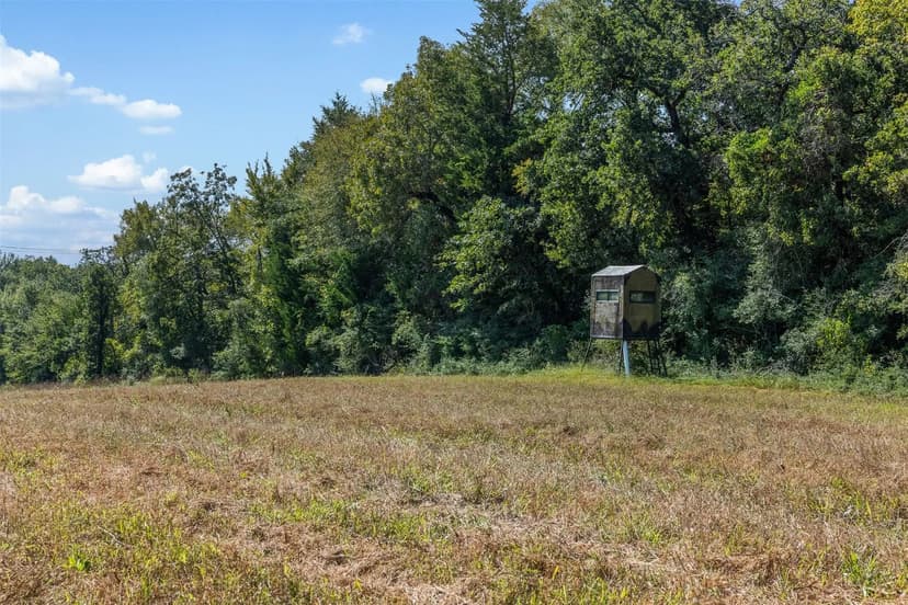 Property from Tract 2 Farm to Market 1940 - KW