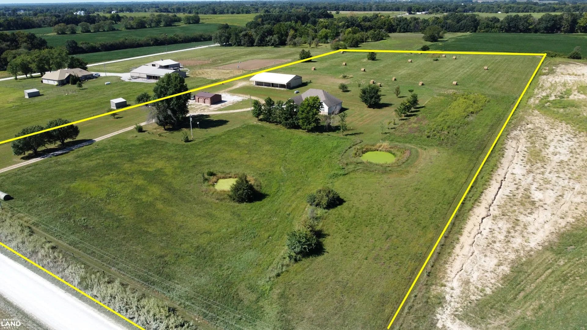 Ashland Rural Home & Acreage - Ashland, Missouri, 65010
