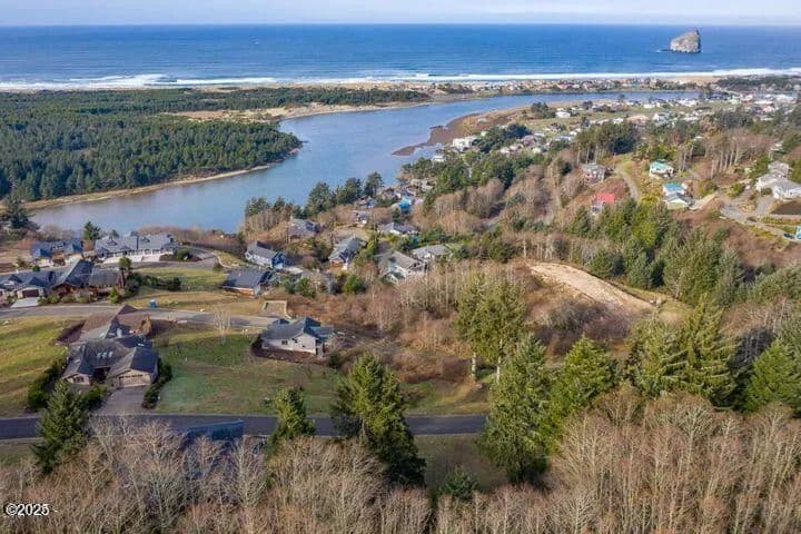 Lots & Land-Other in Pacific City - Pacific City, Oregon, 97135