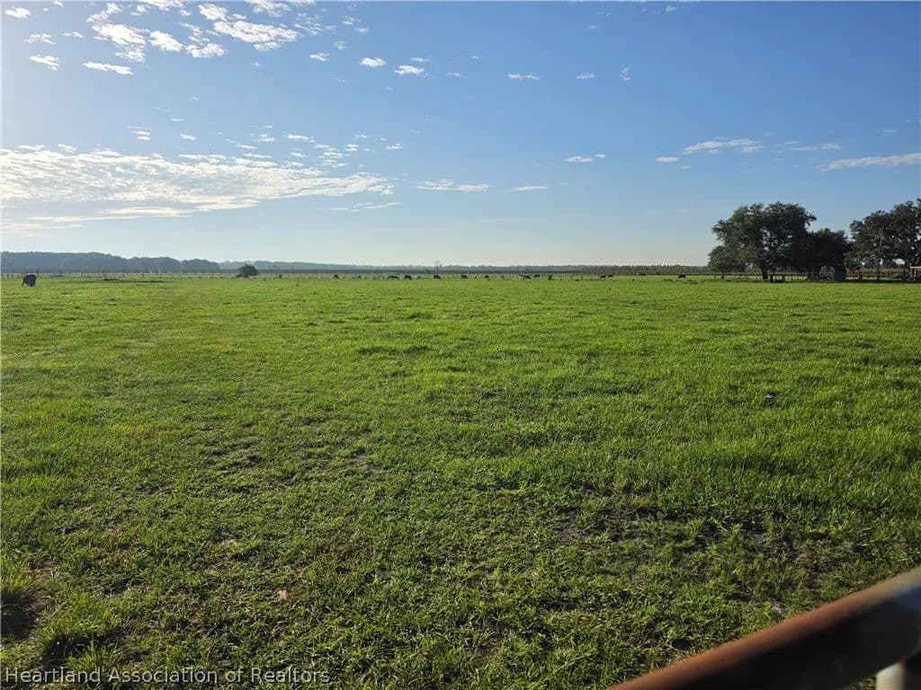 4.84 Acres of Land for Sale in Ft Meade, FL - Florida, 33841