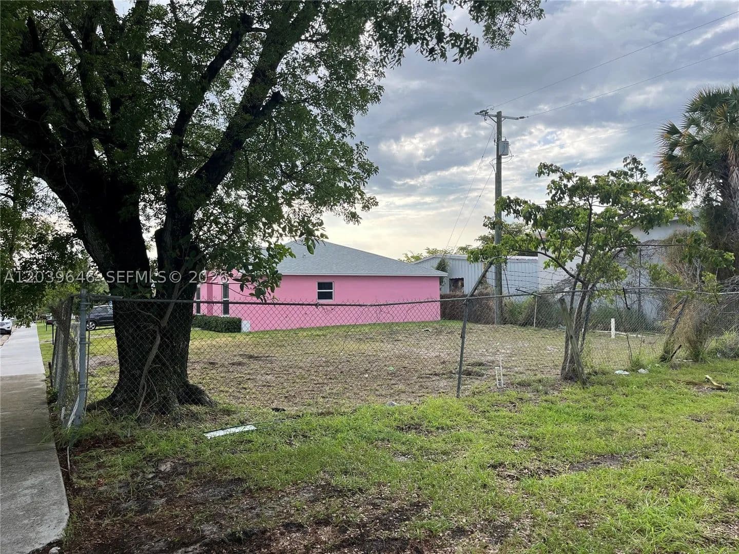 0.08 Acres of Land for Sale in West Palm Beach, FL - West Palm Beach, Florida, 33407