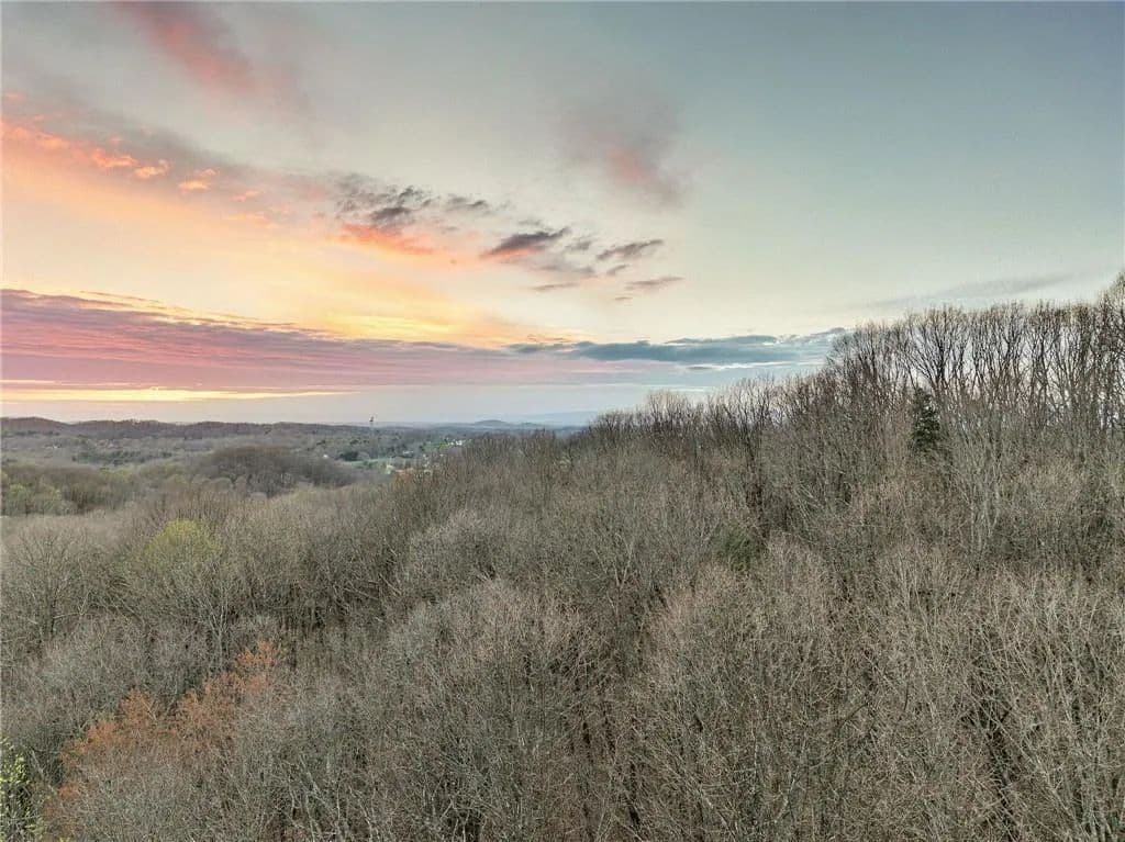4.64 Acres of Land for Sale in Murrayville, GA - Murrayville, Georgia, 30564