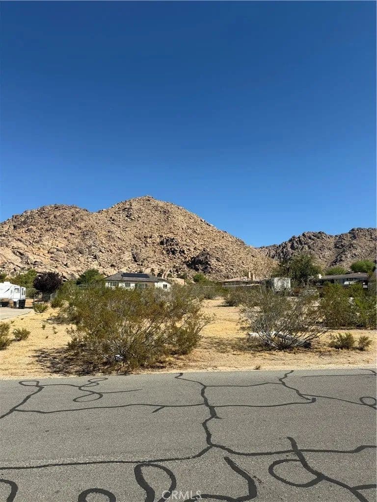 Vacant Land in Apple Valley - Apple Valley, California, 92307