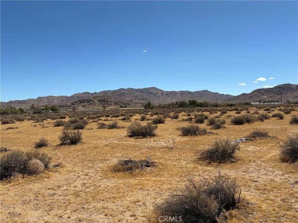 Lots & Land-Other in Apple Valley - Apple Valley, California, 92307