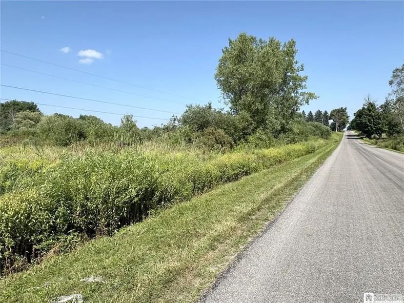 Lots & Land-Other in Jamestown