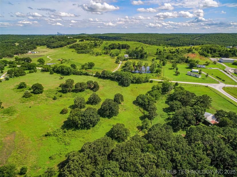 Property from 5141 N 68th West Avenue - KW