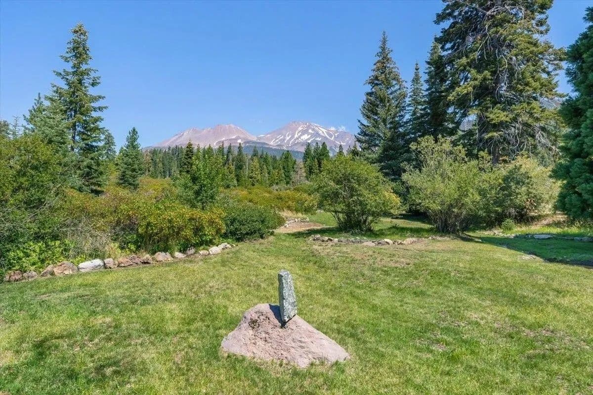 Lots & Land-Other in Mt Shasta - California, 960670968