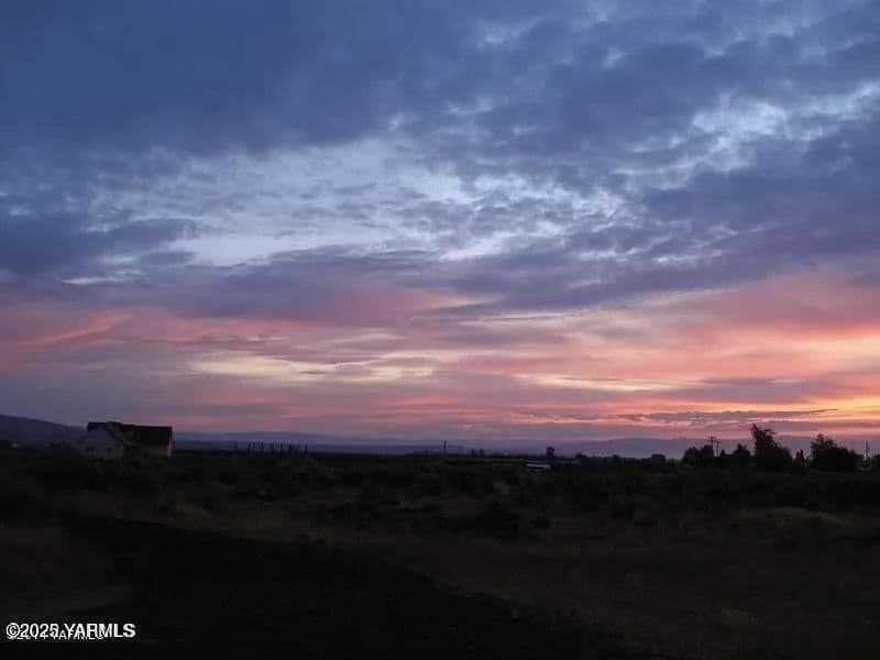 Lots & Land-Other in Yakima - Yakima, Washington, 98908