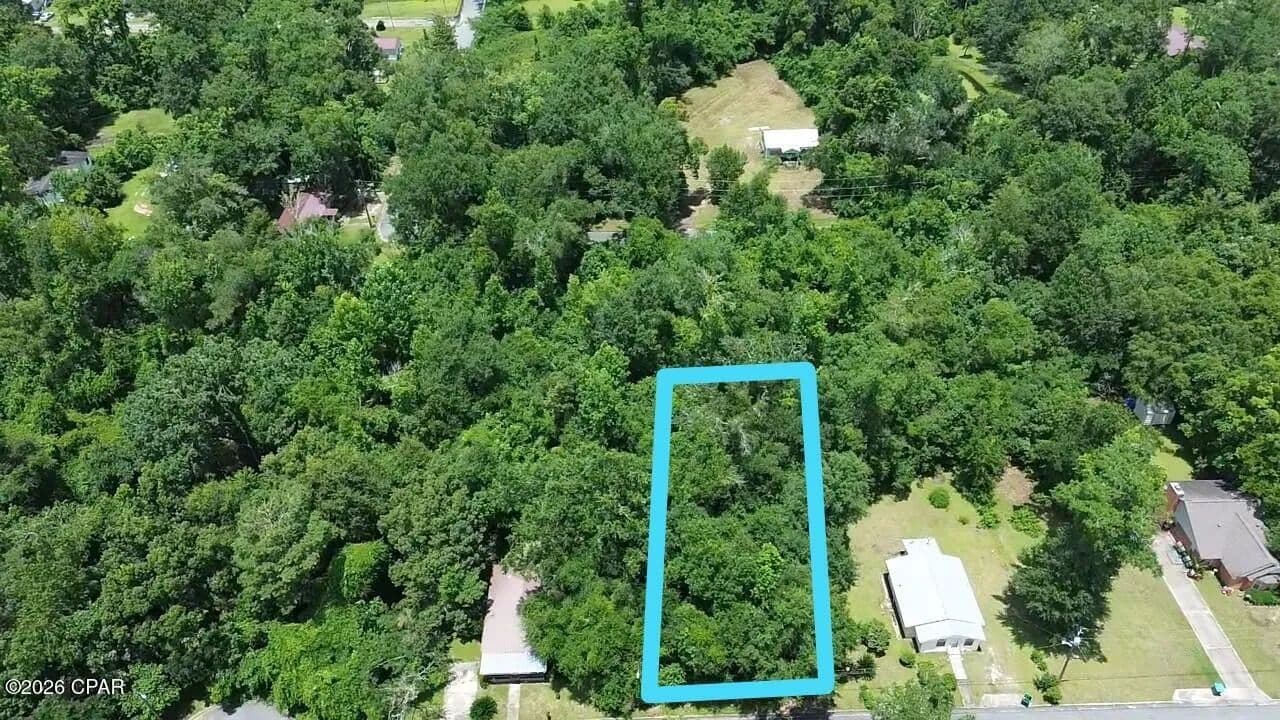 0.15 Acres of Land for Sale in Marianna, FL - Marianna, Florida, 32448