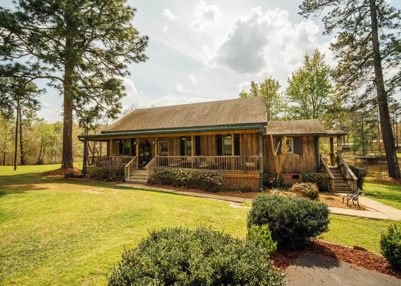 A Home on 10.02 Acres in Rankin County, MS 