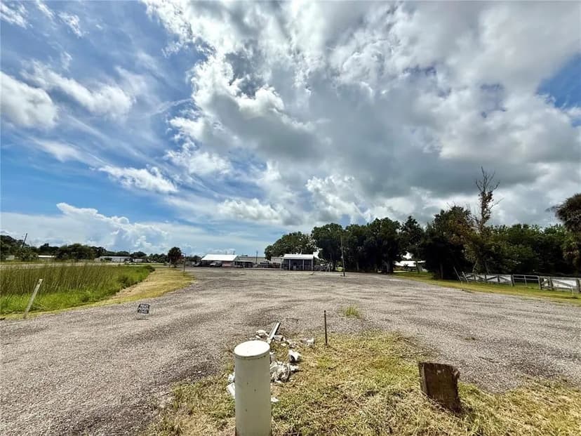 Vacant Land in Okeechobee