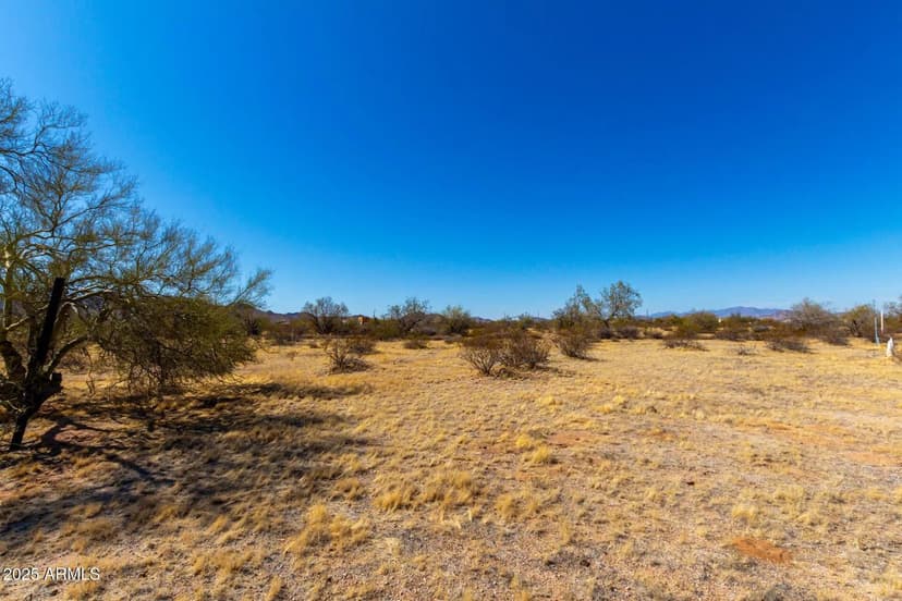 Land -Single Family Acreage in Maricopa