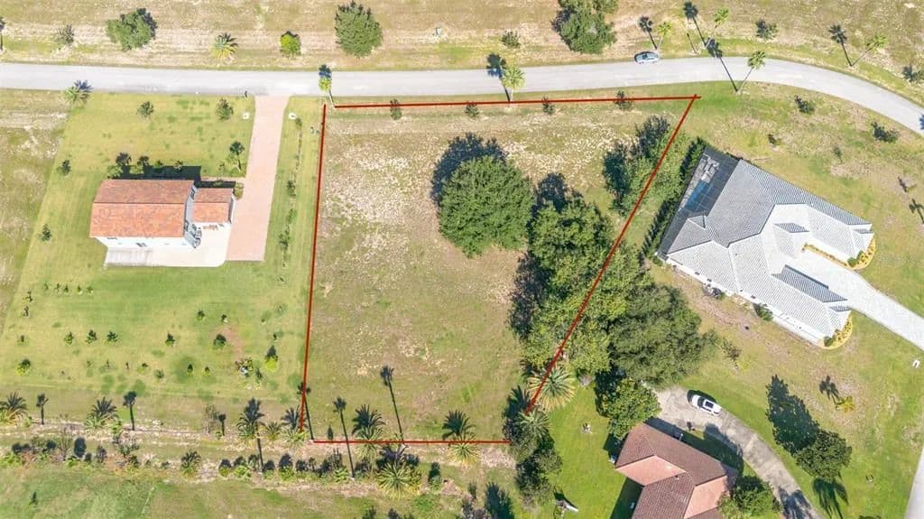 Vacant Land in Groveland - Groveland, Florida, 34736