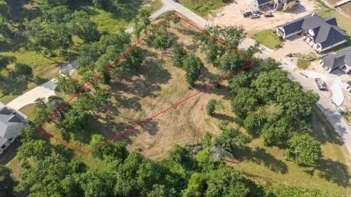 Property from 761 Sunset Court - KW