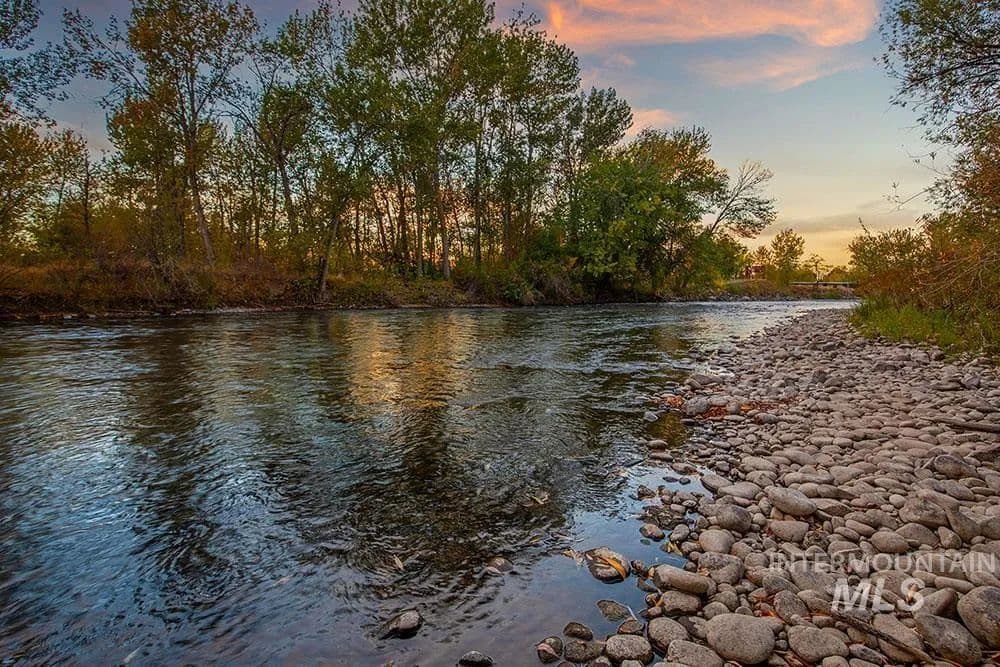 1.33 Acres of Land for Sale in Garden City, ID - Garden City, Idaho, 83703