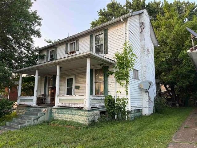 Land -Single Family Acreage in Ironton - Ironton, Ohio, 45638